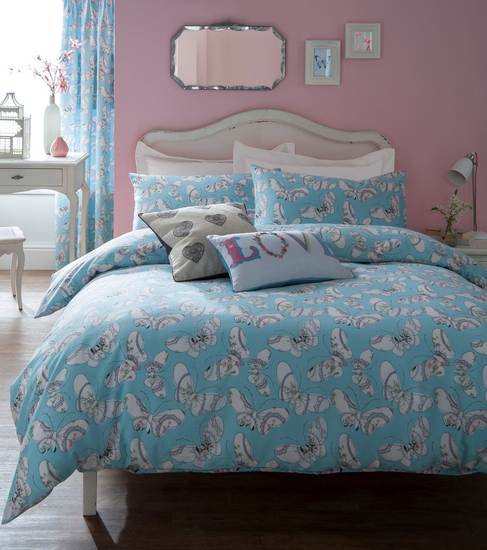 Light Pastel Blue and White Butterfly Pattern Single Double King Duvet