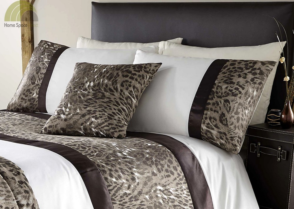 Jacquard Leopard Design Duvet Quilt Cover Bed Set Throw Double King